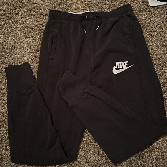 Nike Sweats Joggers - Picture 2 of 4